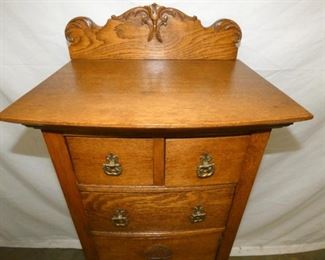 VIEW 2 CLOSEUP W/ SPLASH