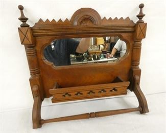 WALNUT VICT. LETTER HOLDER