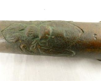 VIEW 4 CLOSEUP CARVED DETAILS