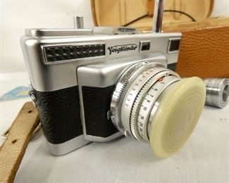 VIEW 3 CLOSEUP GERMAN CAMERA