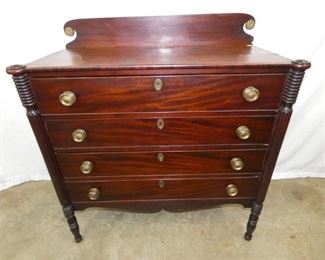 1800'S SHERIDAN 4 DRAWER CHEST