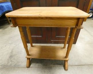 SMALL END TABLE COMPANION