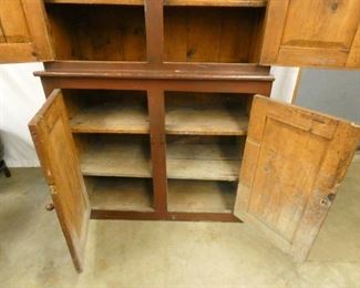 VIEW 4 INSIDE DOUBLE DOOR BOTTOM