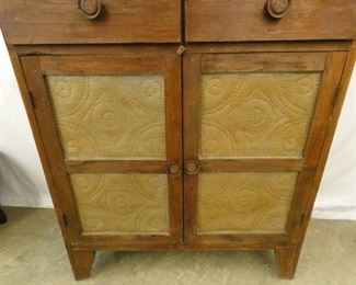 VIEW 3 CLOSEUP 4 PUNCH TINS 37X45