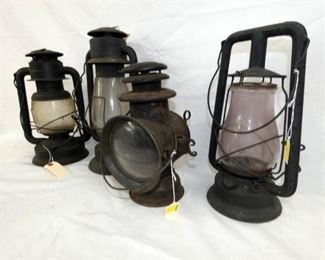 VIEW 2 CLOSEUP LANTERNS