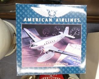 AMERICAN AIRLINE CAST REPLICA PLANE