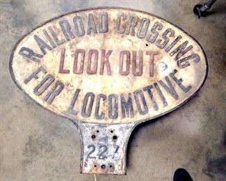 EMB. DS RR CROSSING LOOK OUT SIGN
