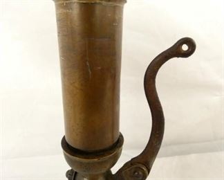 ACCORN TOP BRASS TRAIN WHISTLE