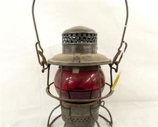 1925 L&N RED GLOBE LANTERN