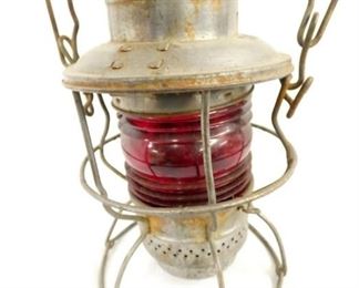 VIEW 3 SIDE 2 RR LANTERN