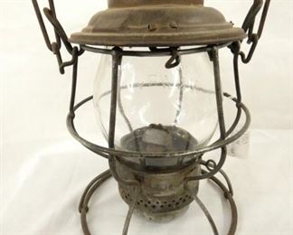 VIEW 3 SIDE 2 RR LANTERN
