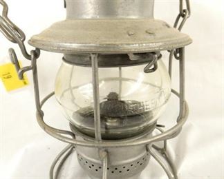 VIEW 3 SIDE 2 RR LANTERN