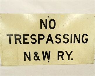 NO TRESPASSING N&W RY