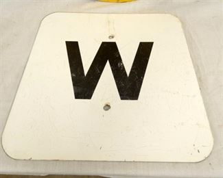 W 18IN RR SIGN