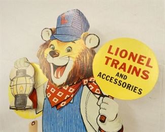 VIEW 4 CLOSEUP TOP TRAIN STORE DISPLAY