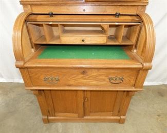 VIEW 4 INSIDE CYLINDER DESK