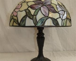 VIEW 2 CLOSEUP PARLOR LAMP