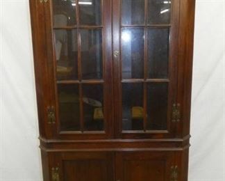 EARLY CRAFTIQUE MAH. CORNER CABINET