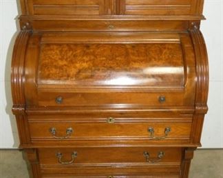 VIEW 2 CLOSEUP CYCLINDER DESK