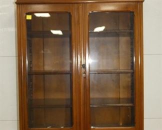 VIEW 3 DOUBLE DOOR SECRETARY TOP