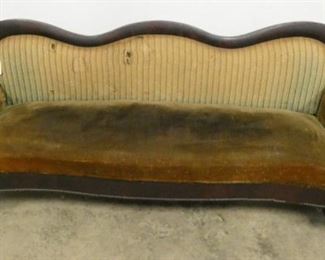 VINTAGE PARLOR SEATEE