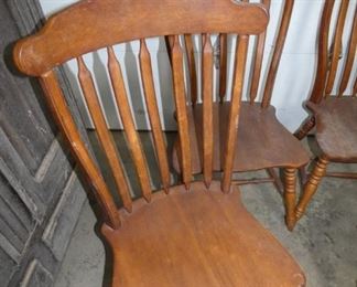 VIEW 2 CLOSEUP NICE CHAIRS