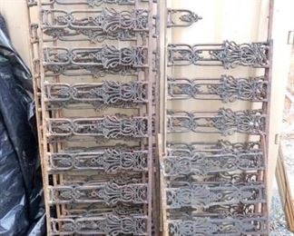 EARLY ORNATE IRON RAILING 7PIECES
