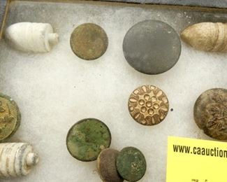 VARIOUS MILITARY REALICS