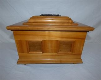 VIEW 3 OTHERSIDE GERMAN BOX