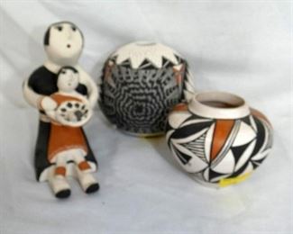 NATIVE AMERICANA POTTERY