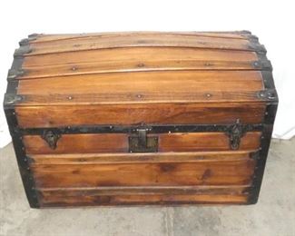 WOODEN CAMEL BACK DRUNK