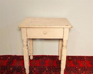White over pink side/ work table