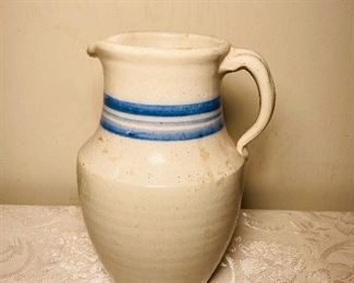 Redwing 3 band pitcher