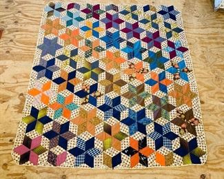 3D block/ star quilt