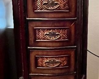 Cute 5 Drawer Storage Cabinet