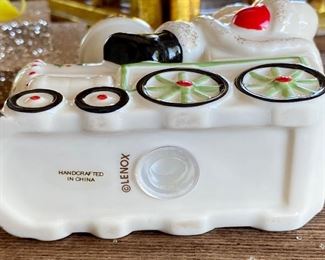 Lenox Train and Tree Mark