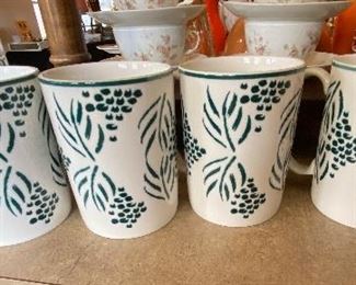 4 Lenox Pointe Berry Mugs