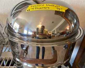 Heavy Duty Concord Stockpot w/Steamers