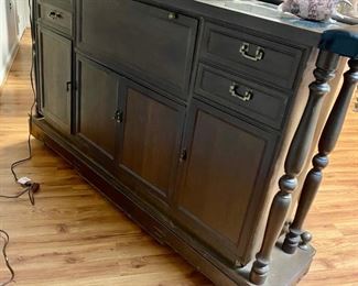 Hand crafted bar - fitted drawers & cabinets on reverse - easily moves on casters - EXCELLENT!