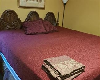 King Size Bed (w/matching chest and dresser)
