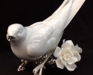 LLADRO SWEET SOUNDS OF THE MORNING