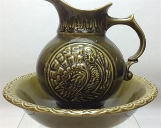 MCCOY GREEN PITCHER & BOWL SET