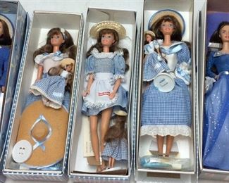 5 LITTLE DEBBIE BARBIE DOLLS