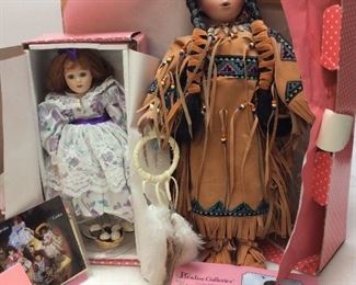 2 PARADISE GALLERIES DOLLS