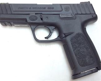 SMITH & WESSON SD9, 9MM PISTOL WITH 1 CLIP