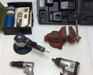 AIR TOOLS, DUNLAP VISE, KOBALT SANDER
16v CRAFTSMAN DRILL, BERNZOMATIC TORCH KIT,