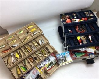2 TACKLE BOXES w LURES