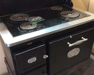 1960s SEARS ROEBUCK 4 BURNER STOVE AND OVEN