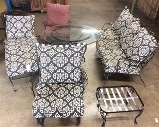 6 PIECE WROUGHT IRON PATIO
