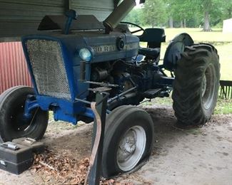 FORD 3000 TRACTOR, GOOD RUNNING CONDITION,  